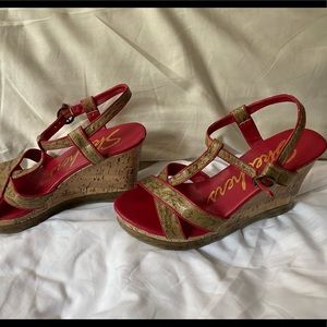 Sketchers cork snake wedge size 9 strappy red HOT
